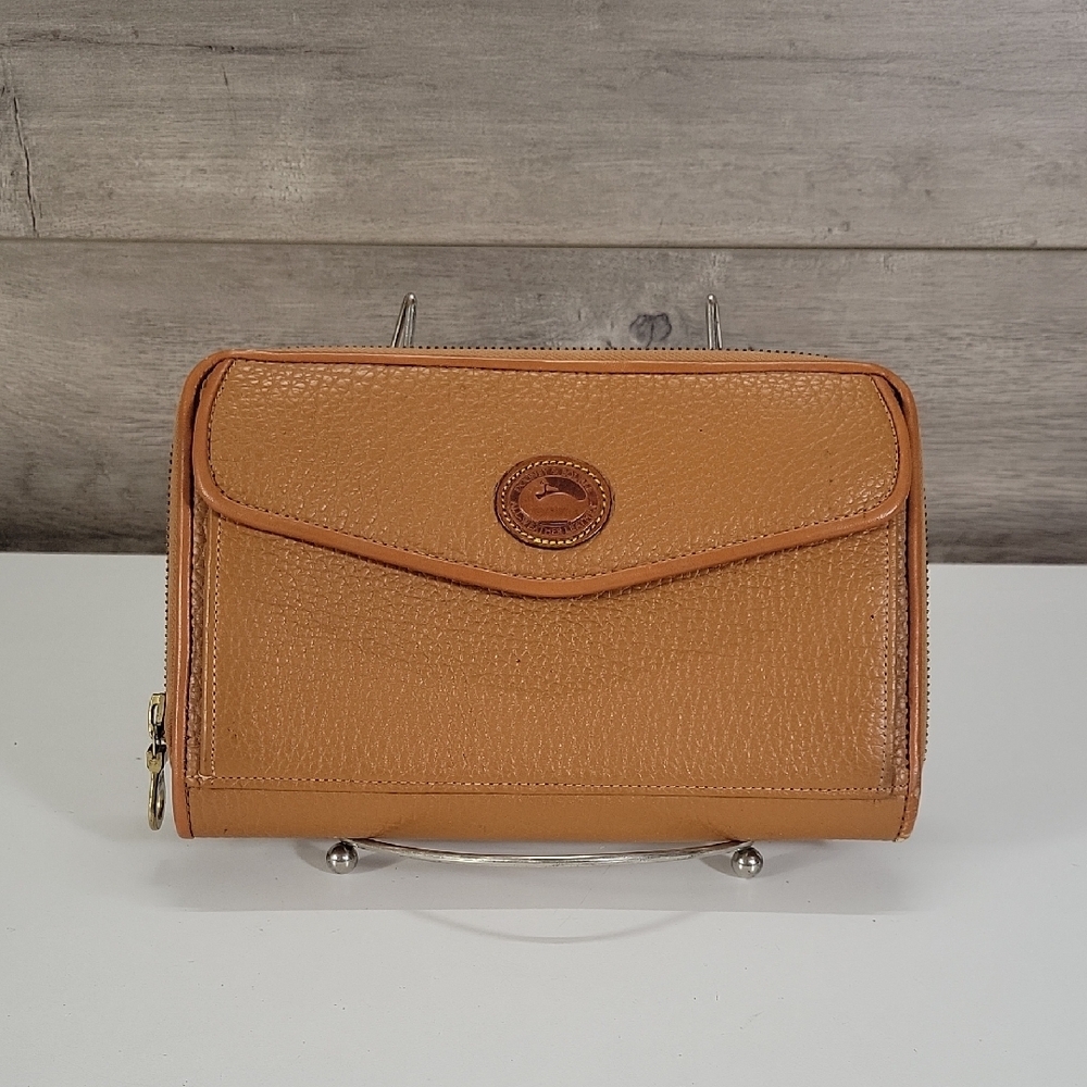 Vintage Dooney & Bourke Pebbled Leather Waist Belt Bag